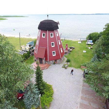 Bed and Breakfast Wiatrak Новые Гуты Экстерьер фото