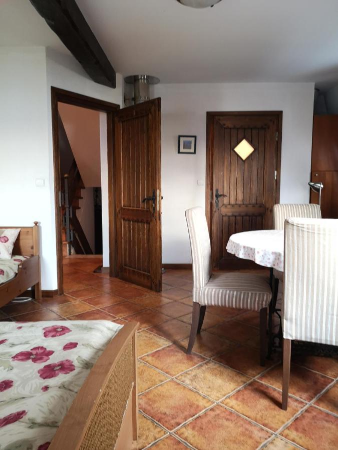 Bed and Breakfast Wiatrak Новые Гуты Экстерьер фото