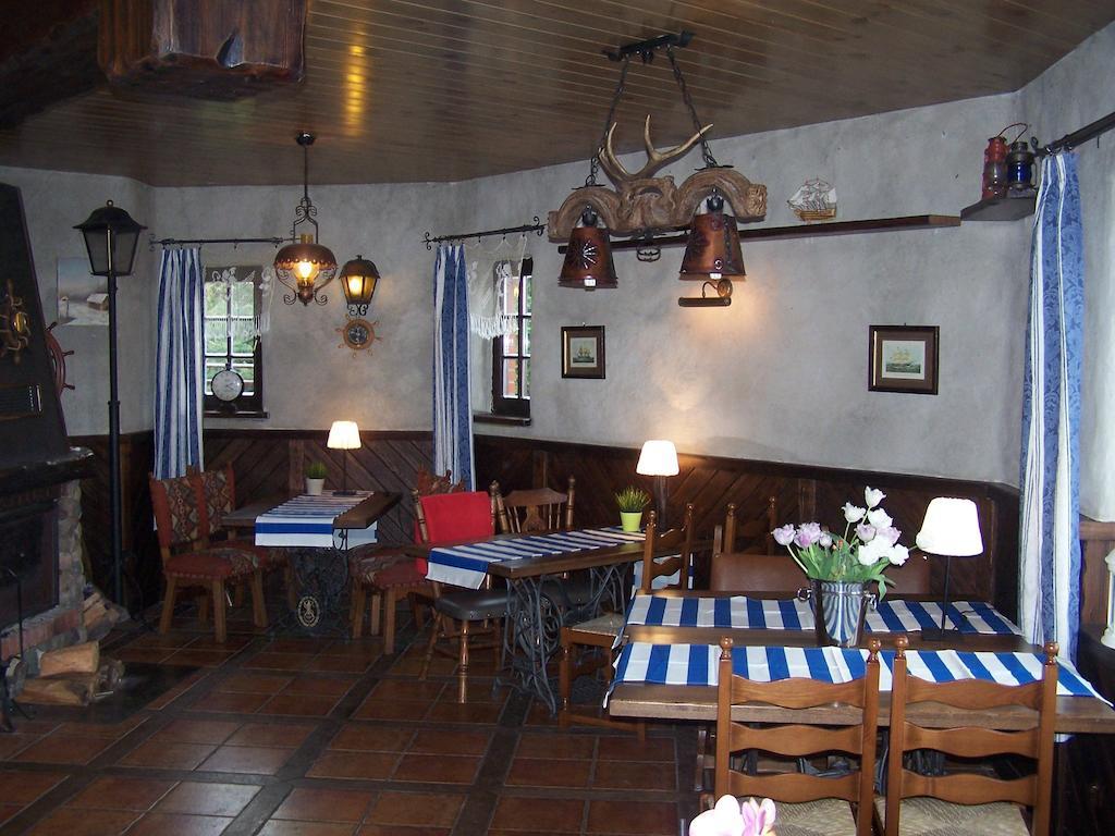Bed and Breakfast Wiatrak Новые Гуты Экстерьер фото